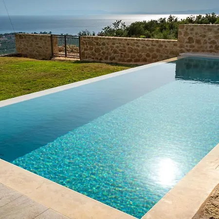 Villa Kika Residences *