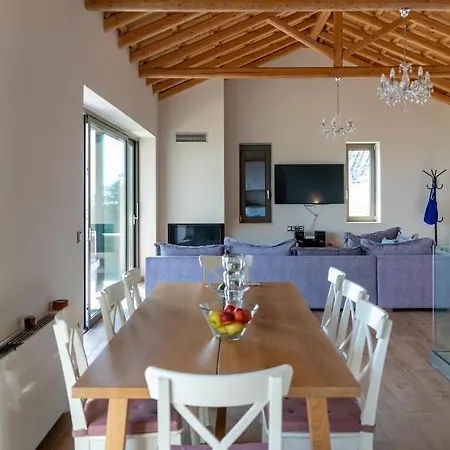 Kika Residences *